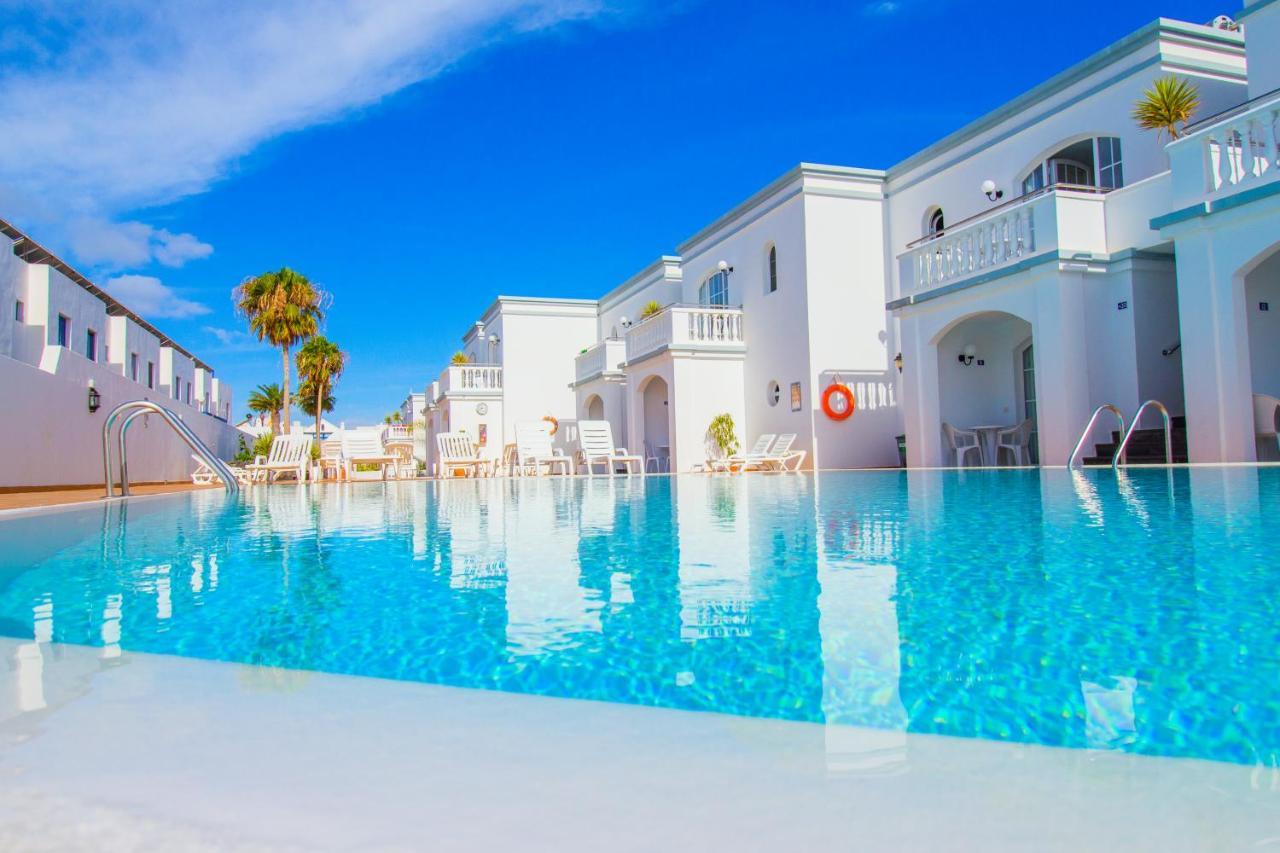Apartamentos Corona Mar Пуерто дел Кармен Екстериор снимка