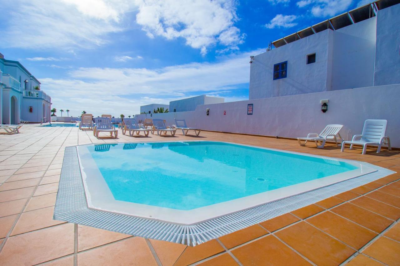 Apartamentos Corona Mar Пуерто дел Кармен Екстериор снимка