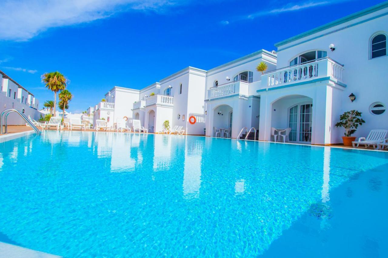 Apartamentos Corona Mar Пуерто дел Кармен Екстериор снимка