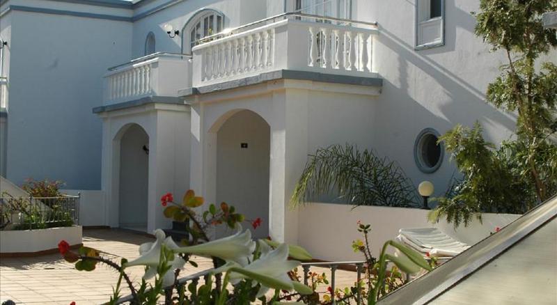 Apartamentos Corona Mar Пуерто дел Кармен Екстериор снимка
